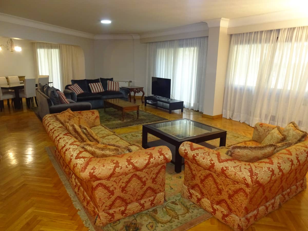Stylish Ground Floor Residence With Shared Pool In Sarayat El Maadi.