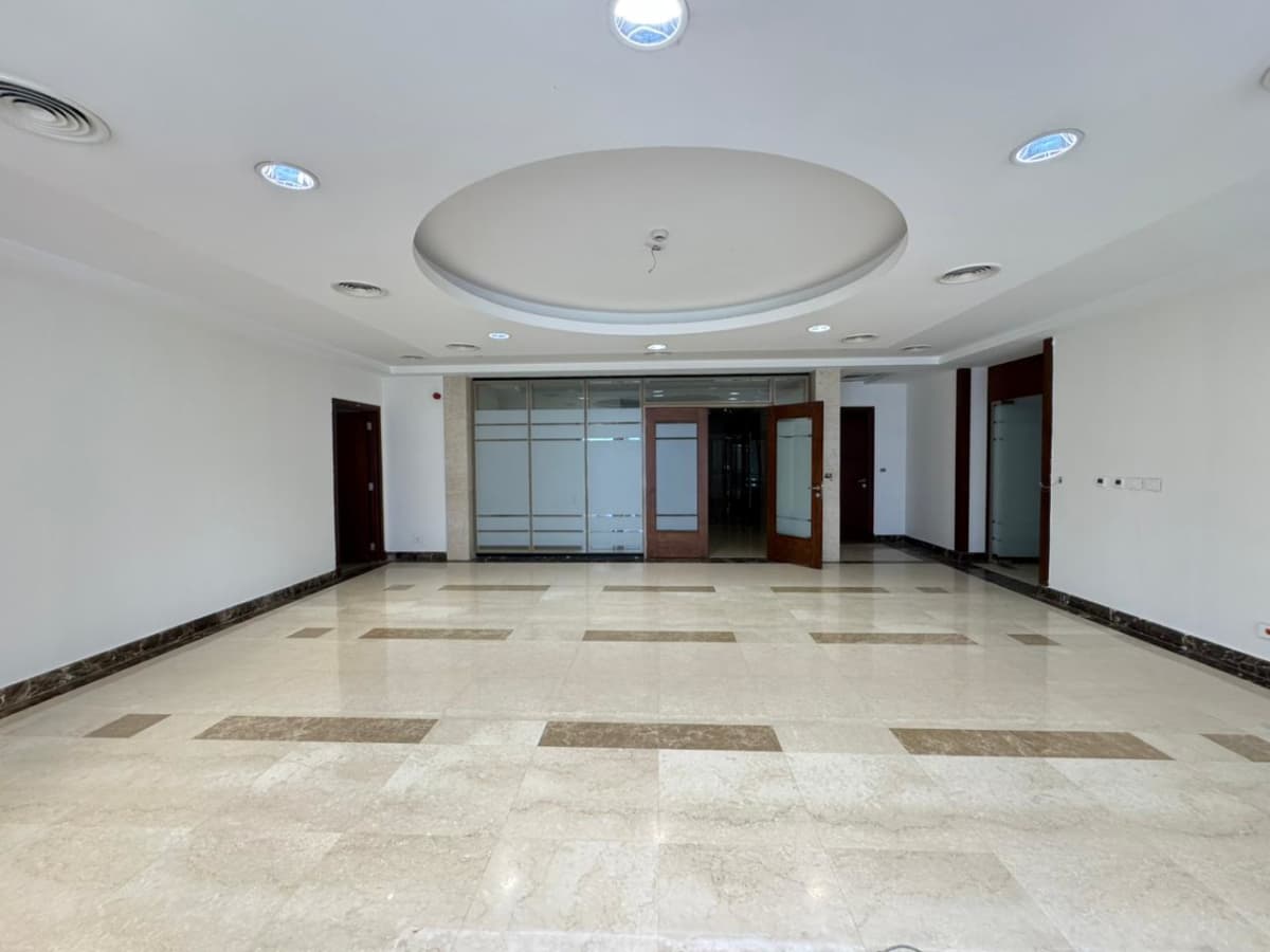 Administrative Office 1570sqm for Rent in Mivida Business park