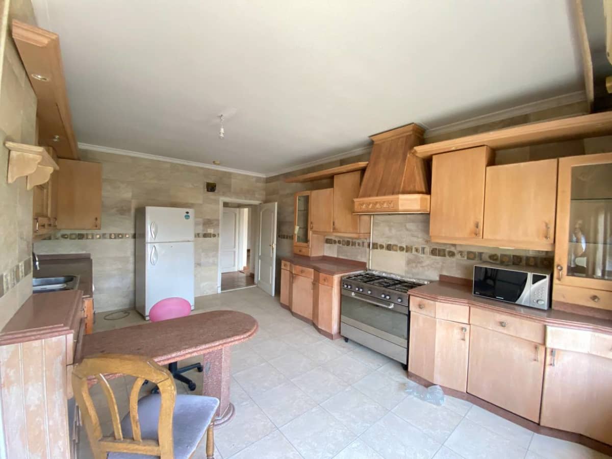 Spacious & Stunning Apartment For Rent In Maadi Sarayat.
