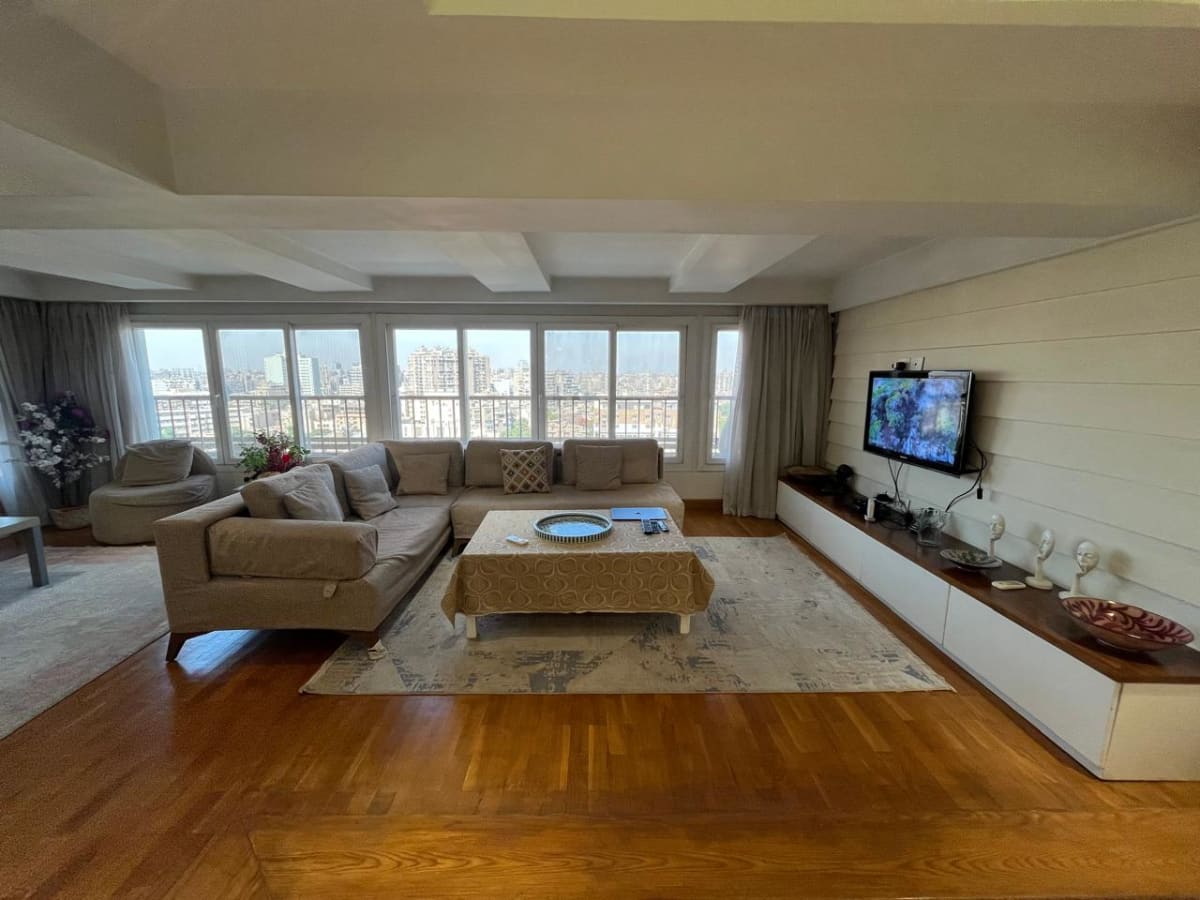 Fully Furnished Apartment With Full AC In Zamalek