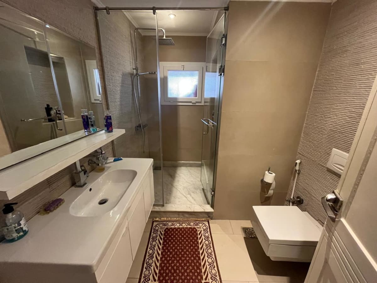 Fully Furnished Apartment With Full AC In Zamalek