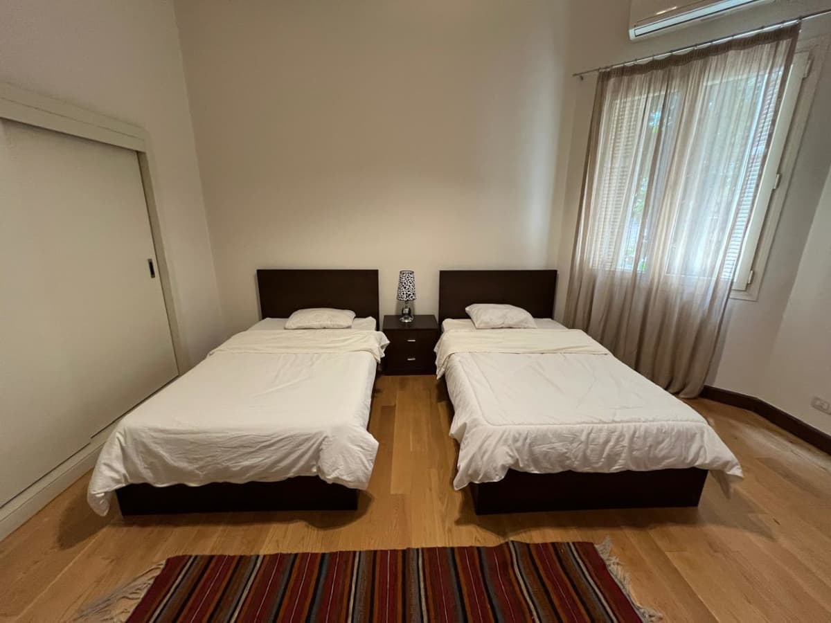 Big Apartment With A Master Room In Zamalek.