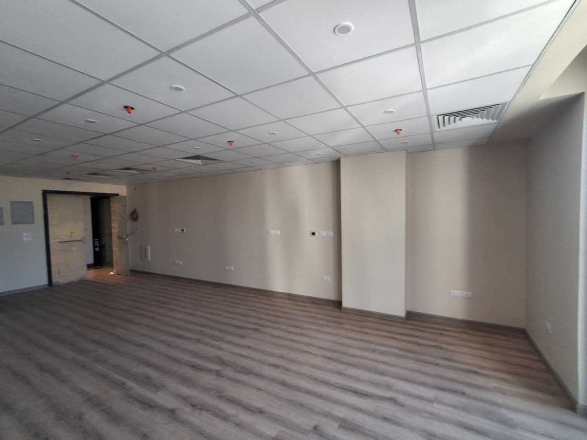 Administrative Office For Rent| 65m²| North 90th.