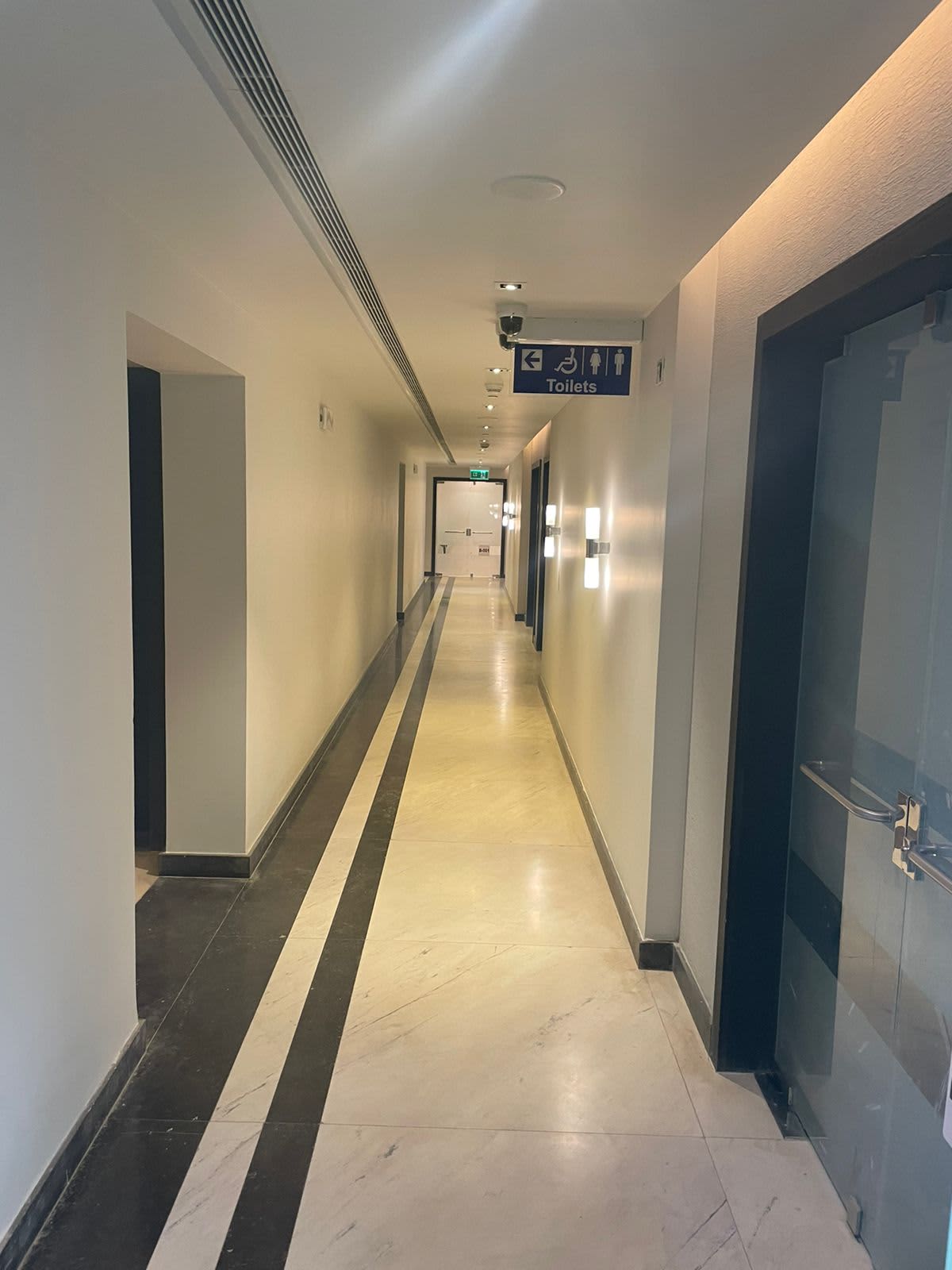 Administrative Office For Rent | 65m² | 90th South.