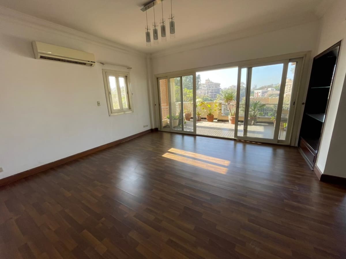 Furnished 5Bedrooms Apartment In Maadi Degla.