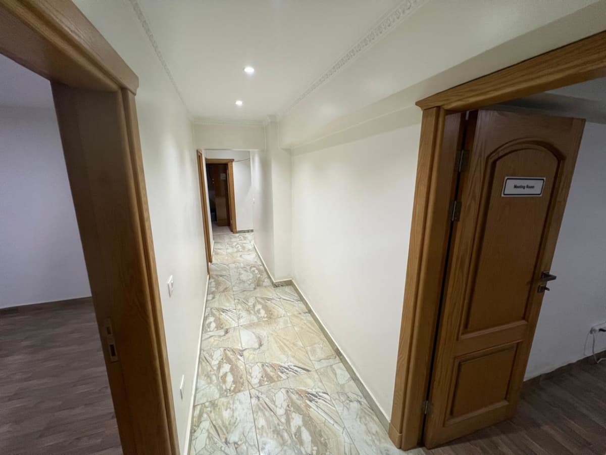 Administrative Office For Rent| 350m²| Cornish.