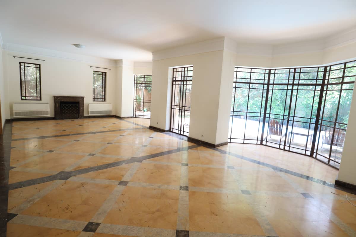 Luxurious Maadi Sarayat Villa Featuring A Private Swimming Pool For Rent.