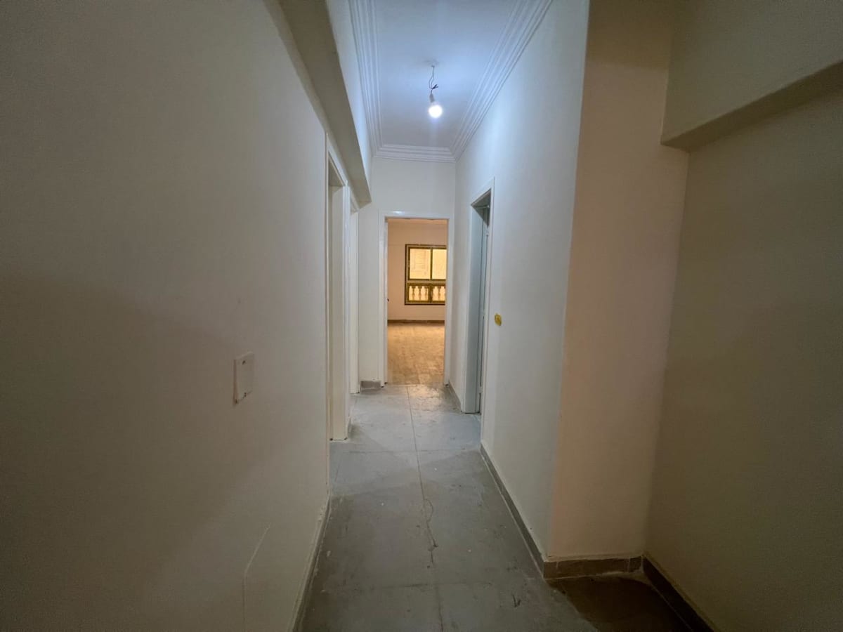 Administrative office for rent | 250 m² | El Maadi.
