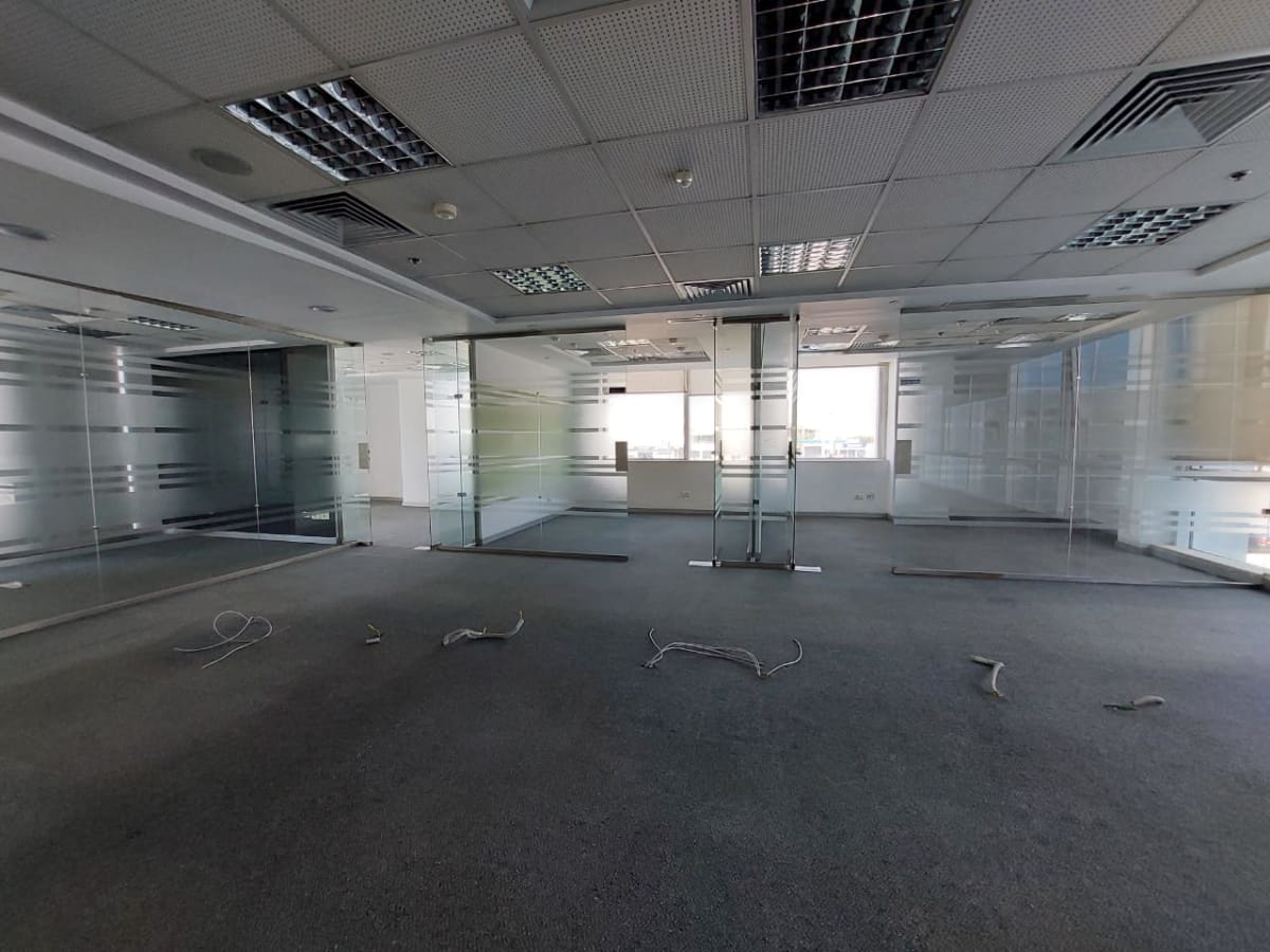 Administrative office for rent | 400 m² | 90th North.