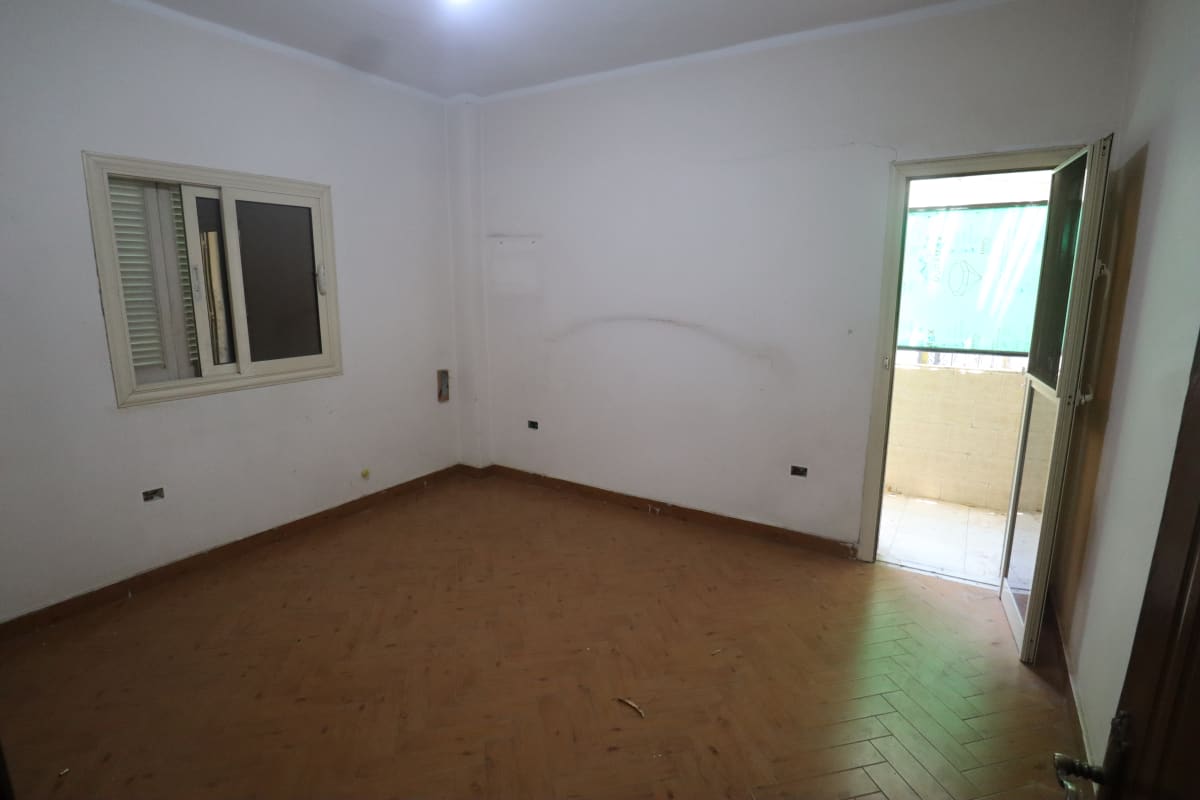 Unfurnished Apartment In The Heart Of Hay El Maadi