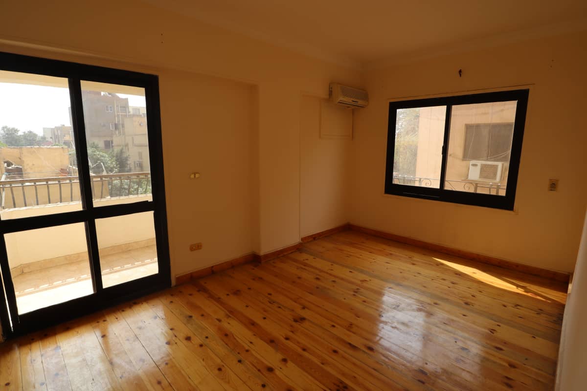 4 BR Apartment in Maadi Sarayat - 270 sqm 