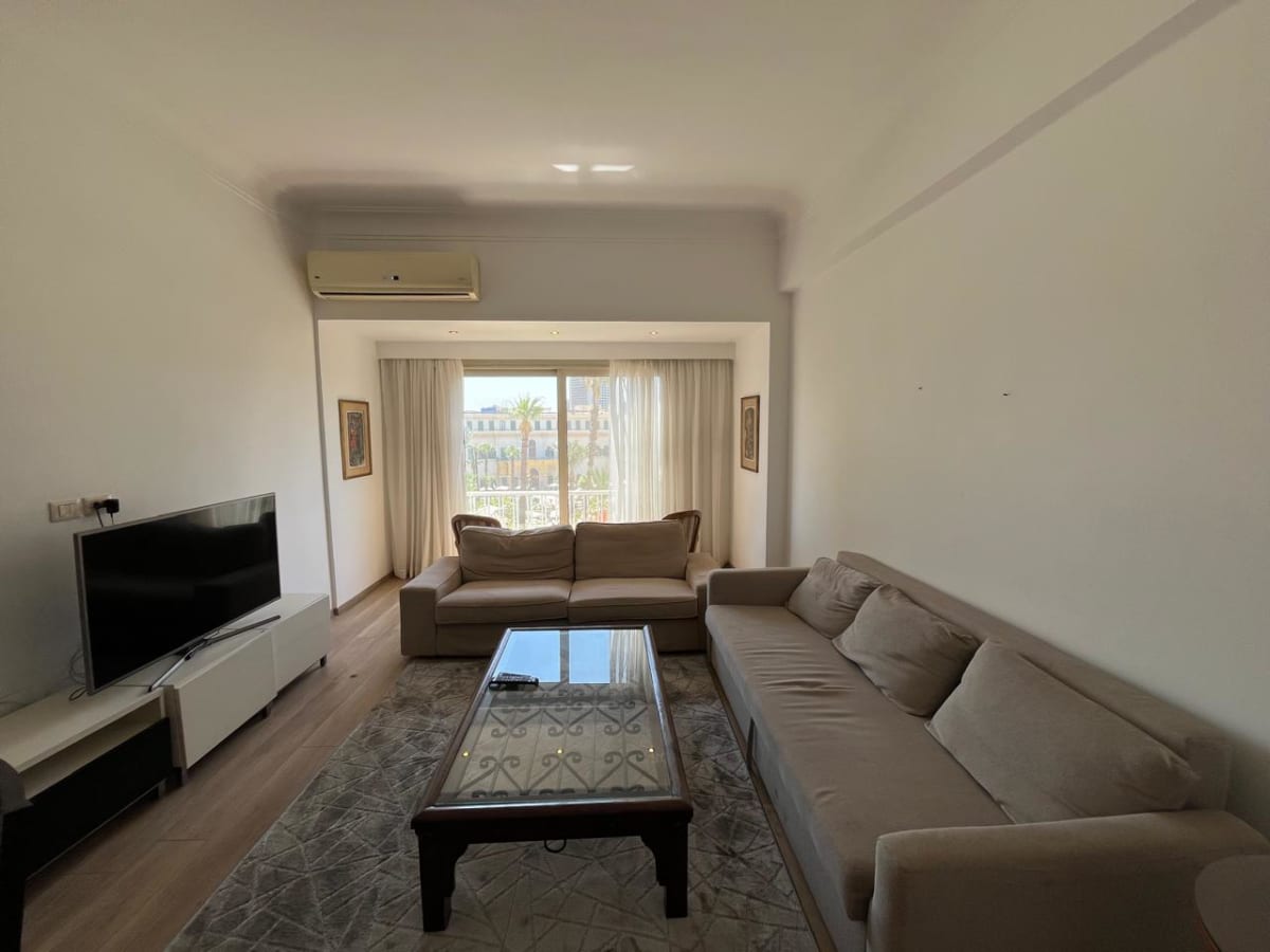 Modern 2-Bedroom Apartment In The Heart Of Zamalek