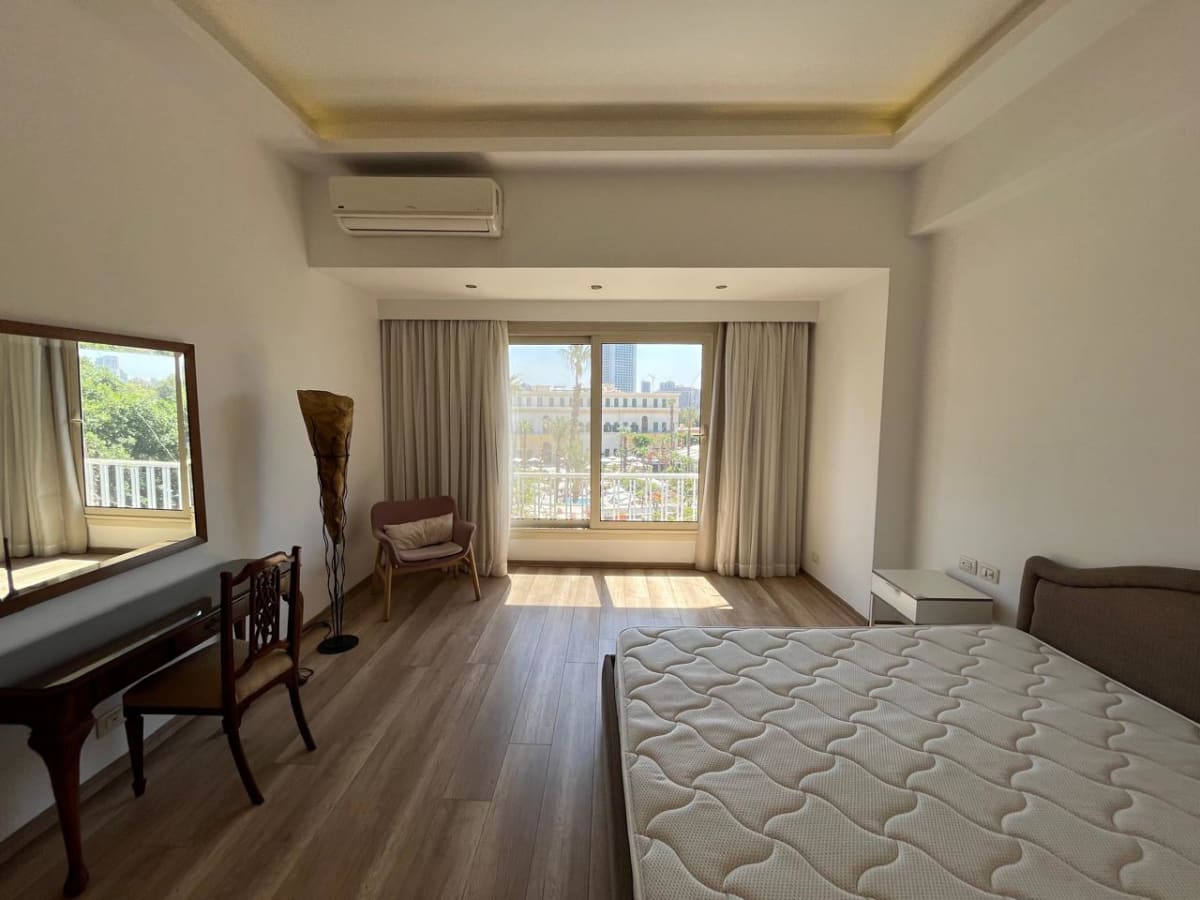 Modern 2-Bedroom Apartment In The Heart Of Zamalek