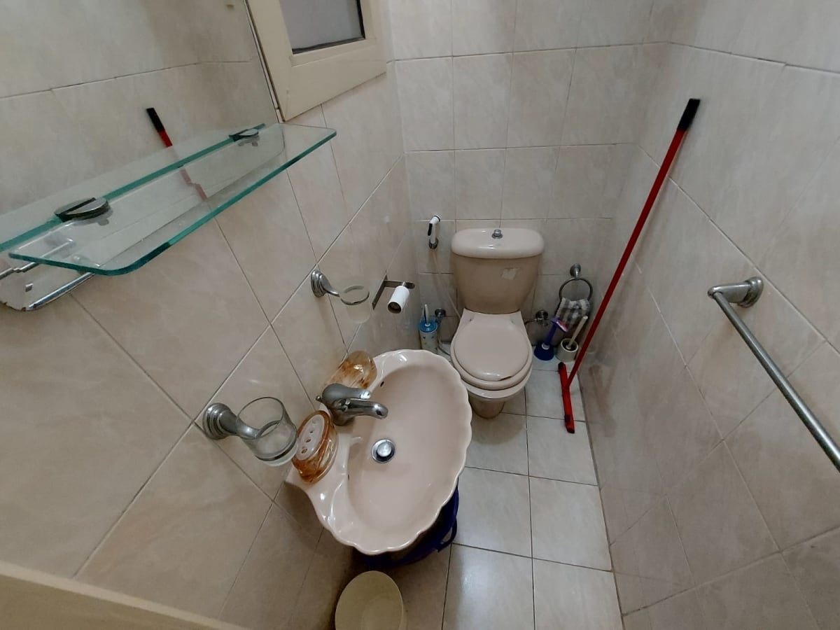 Experience The Zamalek Lifestyle In This Upscale Furnished Apartment.