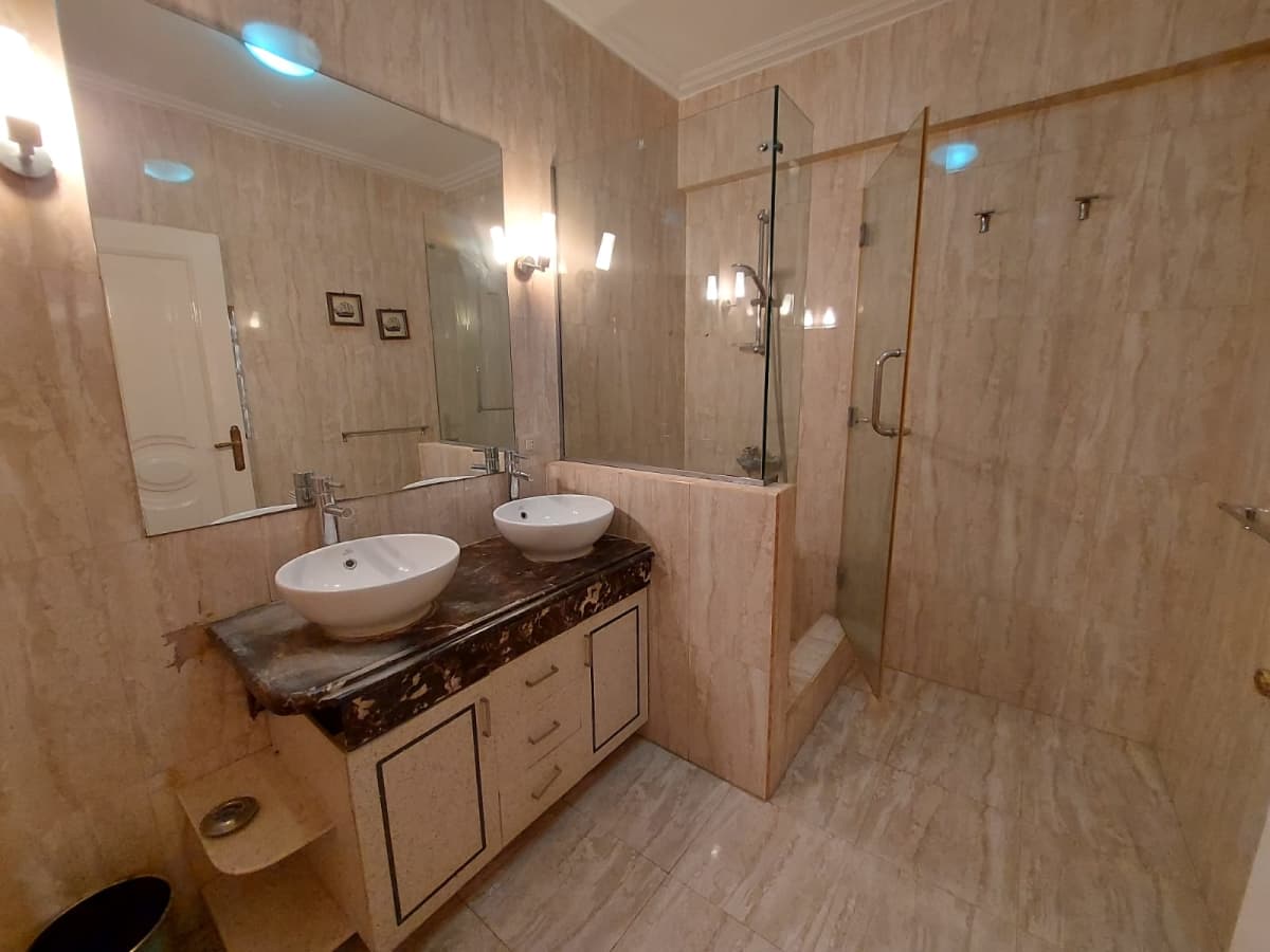 Bright And Charming Furnished Apartment In Zamalek.