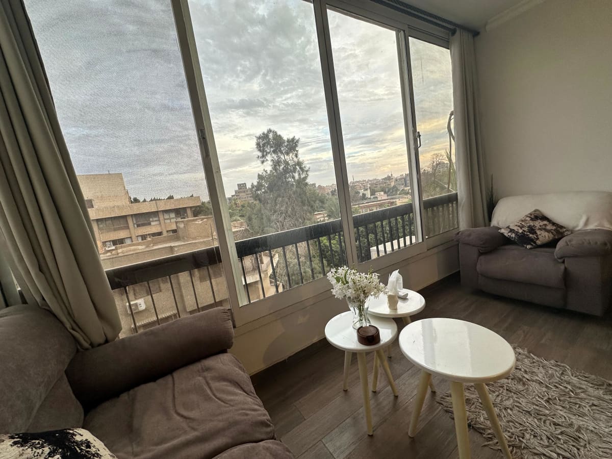 Sunny 3BR Apartment with Spacious Living Areas