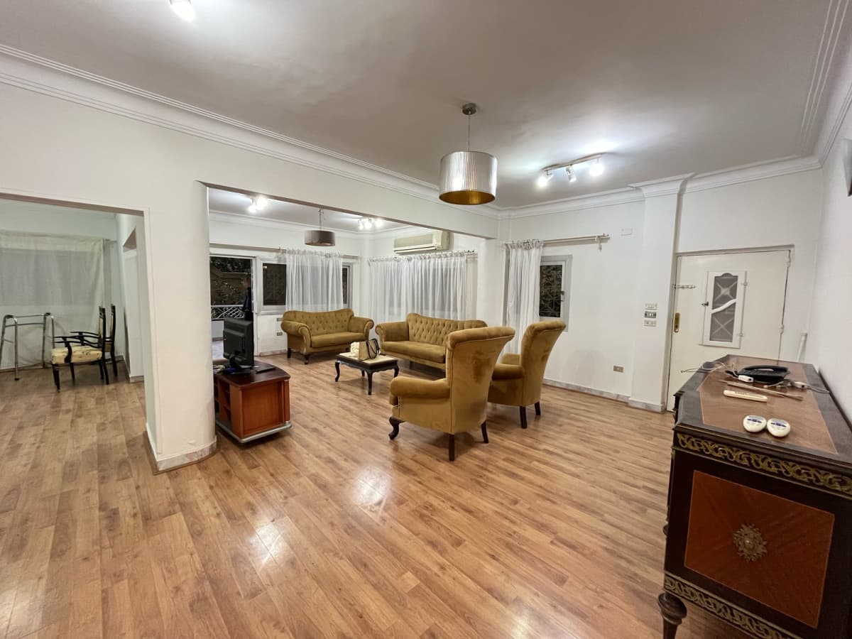 Peaceful Ground Floor Apartment In A Prime Residential Area.
