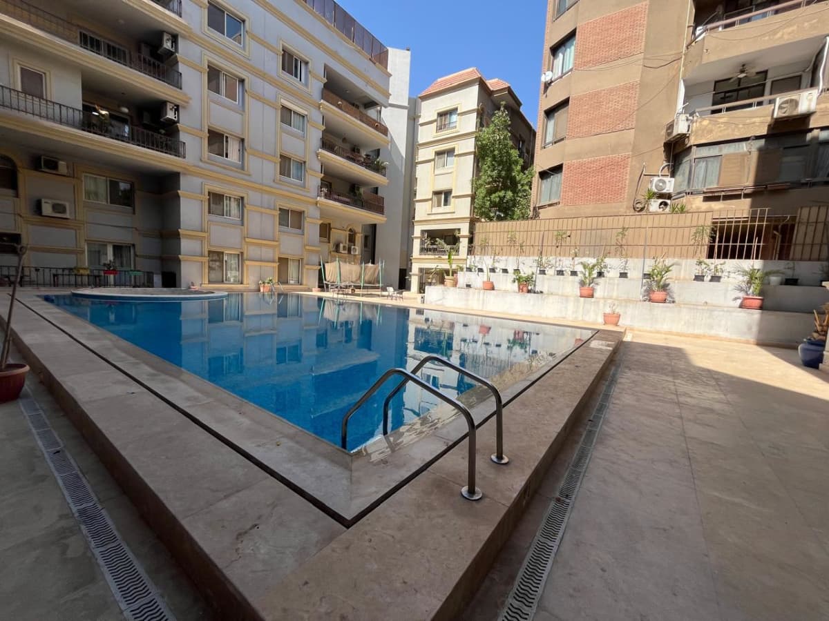 Modern Apartment with Shared Pool In Maadi Sarayat