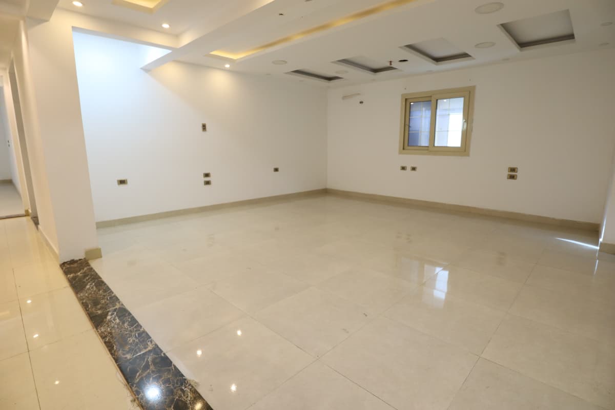 Administrative office for rent | 880 m² | zahraa El Maadi.