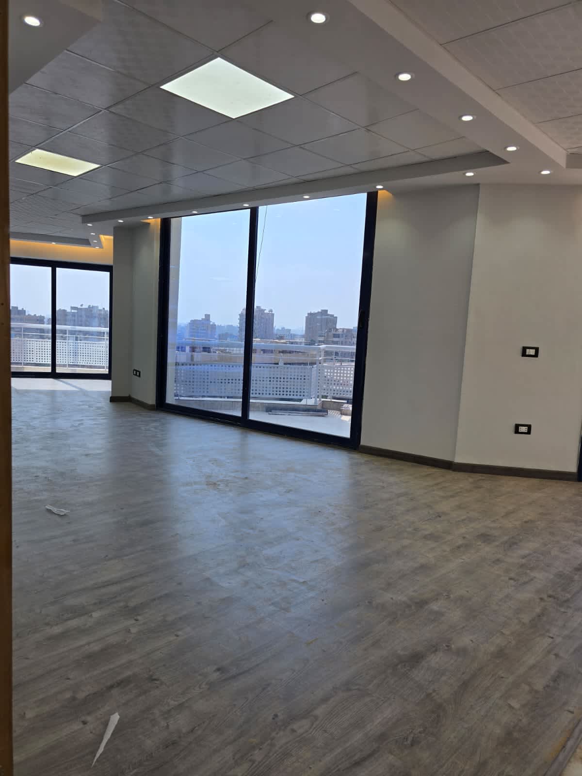 Administrative office for rent | 320 m² | El Maadi.