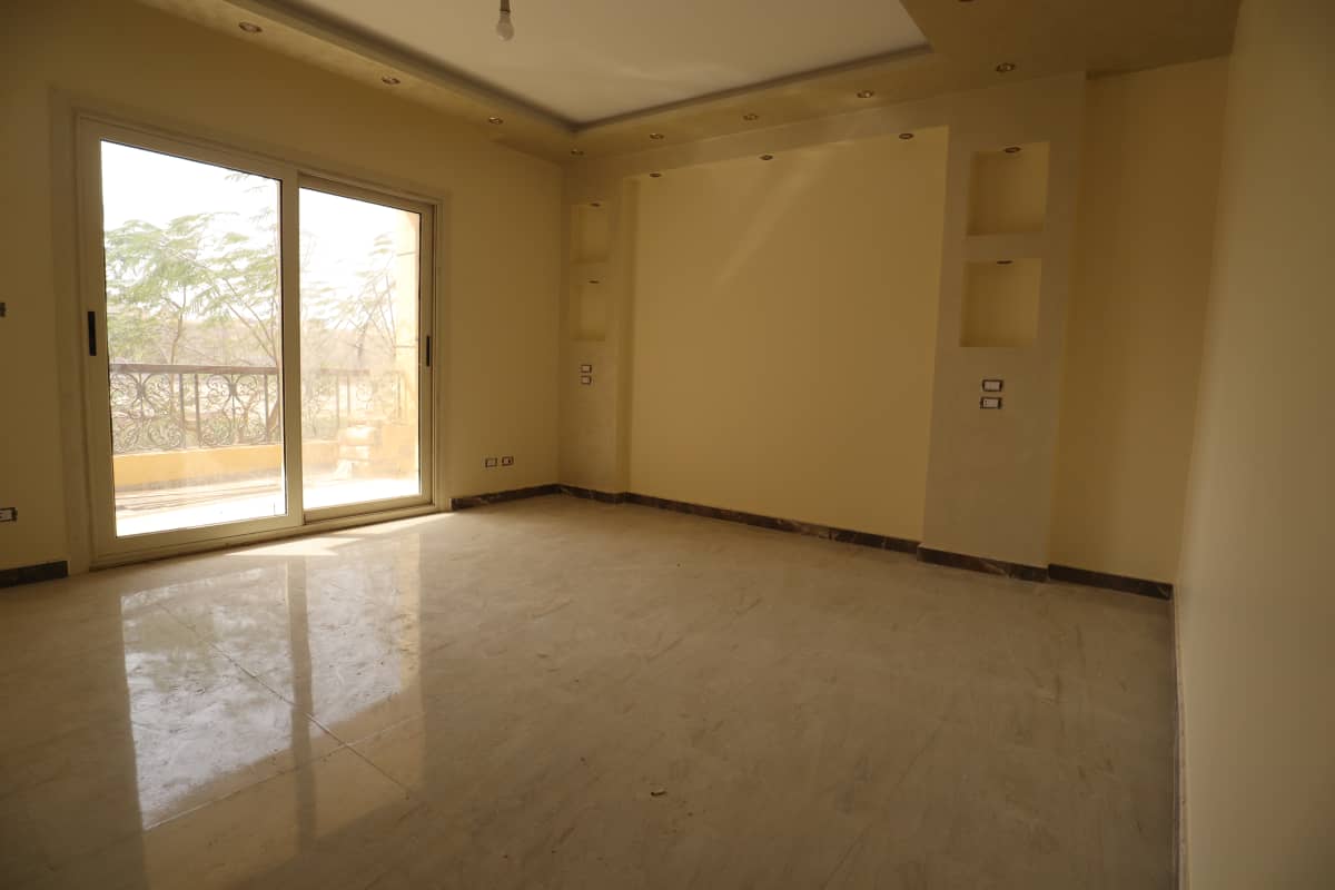 Semi Furnished Apartment in Maadi - 180 sqm 