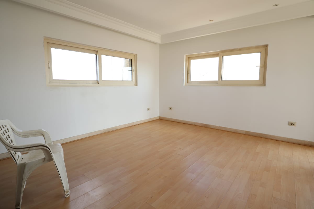 Exceptional 350 sqm Apartment in Maadi Degla