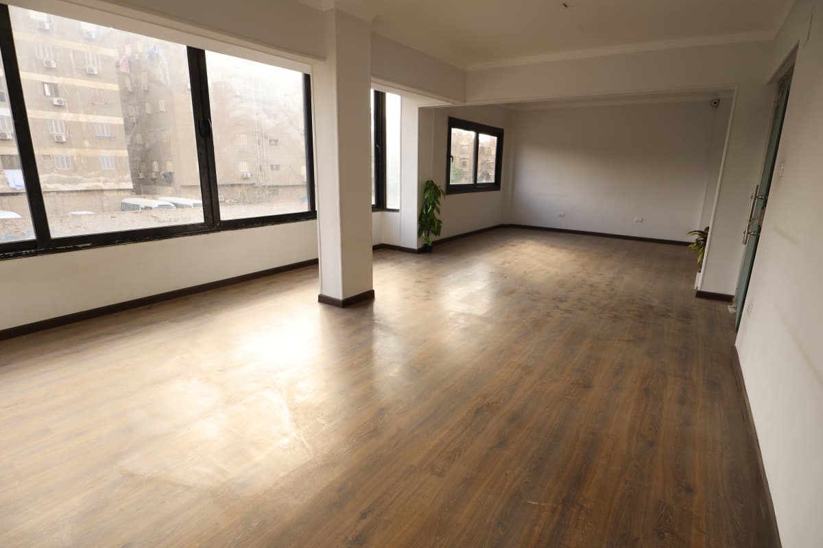 Administrative building  for rent | 2400 m² | El Maadi.