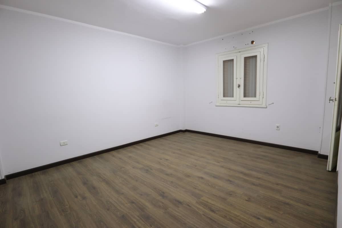 Administrative building  for rent | 2400 m² | El Maadi.
