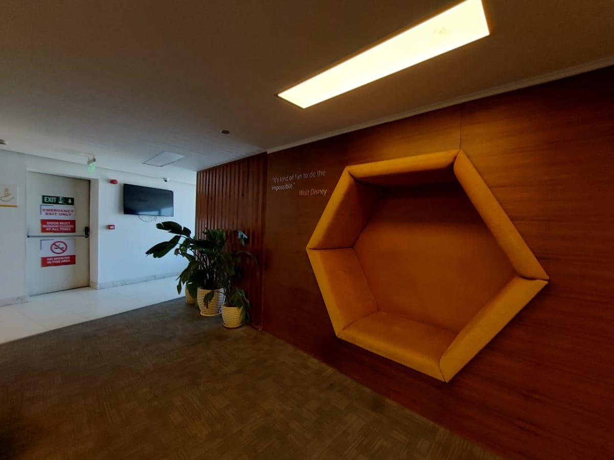 Administrative Office For Rent| 200m² | 90th North . 