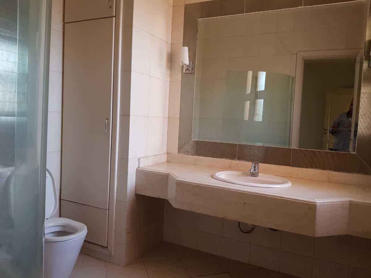 Prestigious 5-Bedroom Villa for Rent
