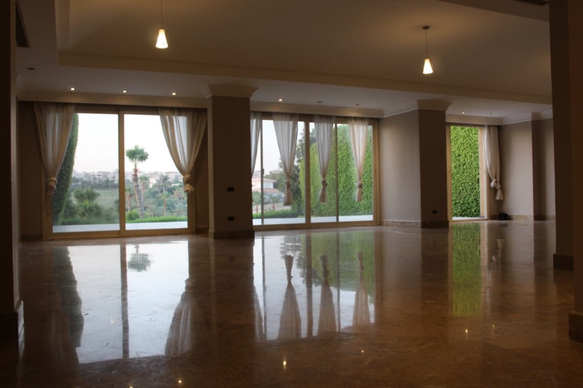 4-BR Villa on 1000 sqm Plot With Private Garden