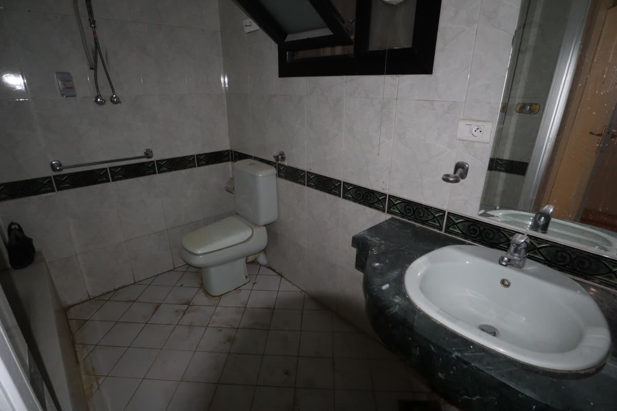 Peaceful Semi-Furnished Apartment Perfect for Everyday Living in Maadi Sarayat.