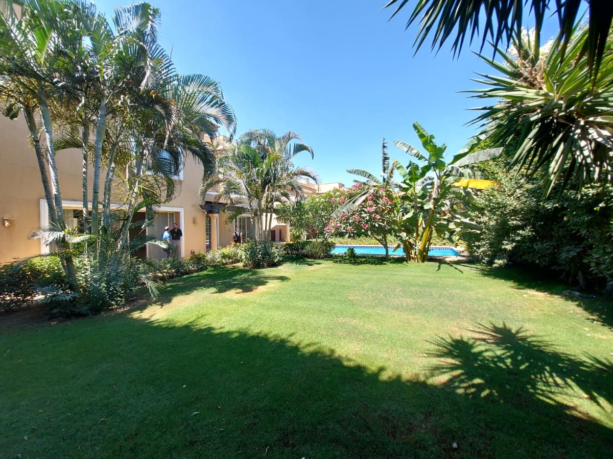 Amazing Spacious Villa in Katameya Heights