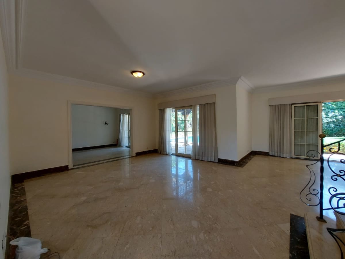 Amazing Spacious Villa in Katameya Heights