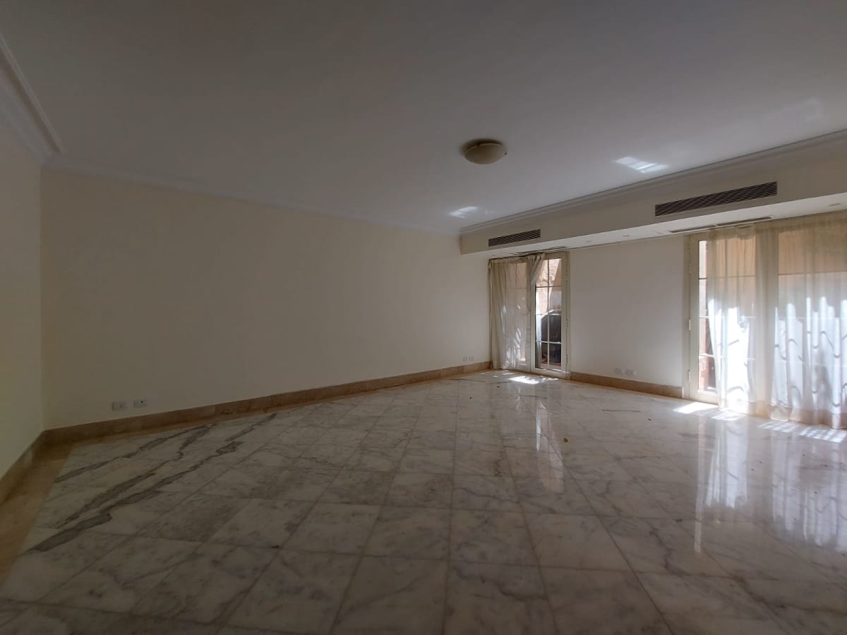 Amazing Spacious Villa in Katameya Heights