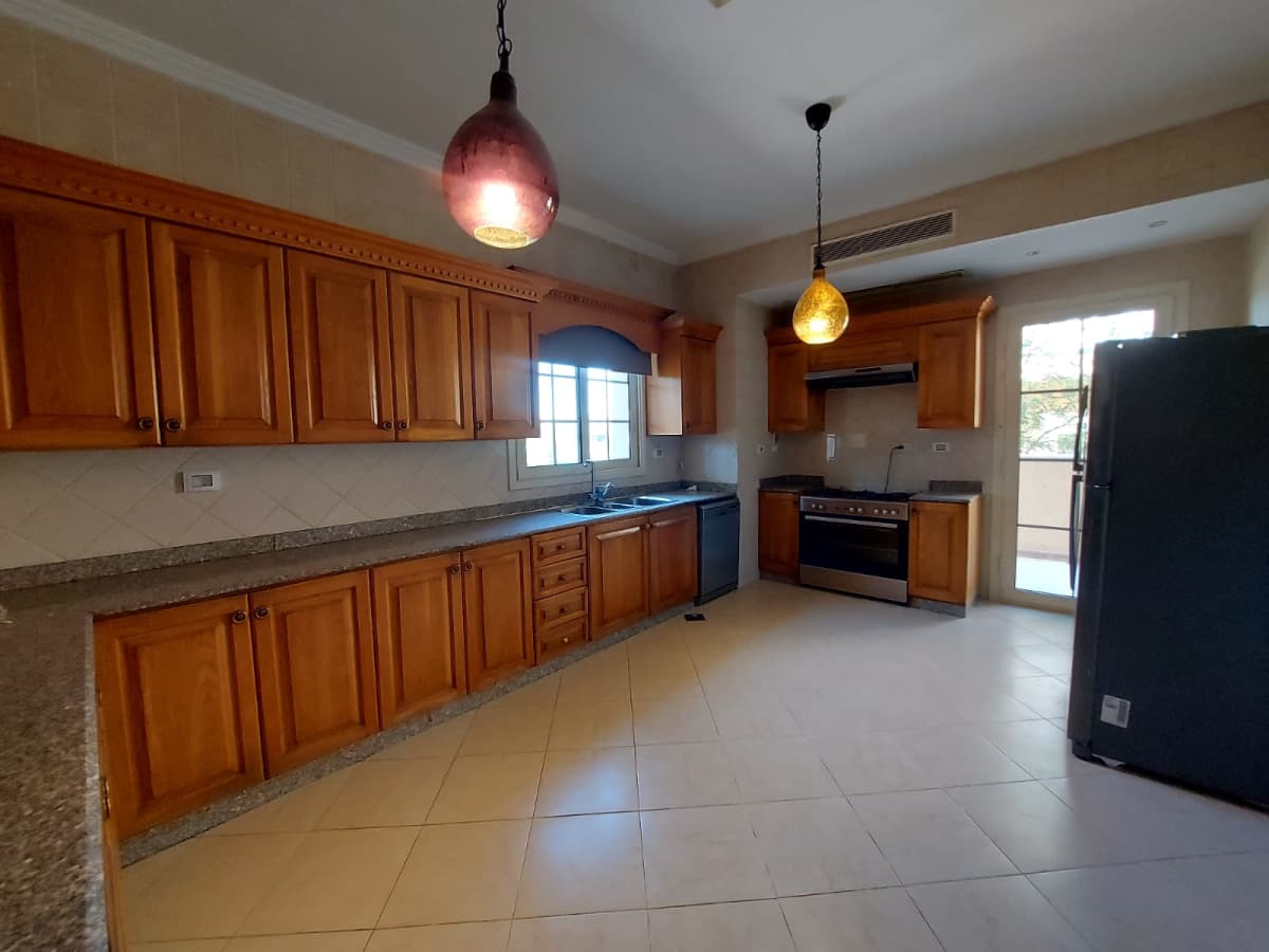 Amazing Spacious Villa in Katameya Heights