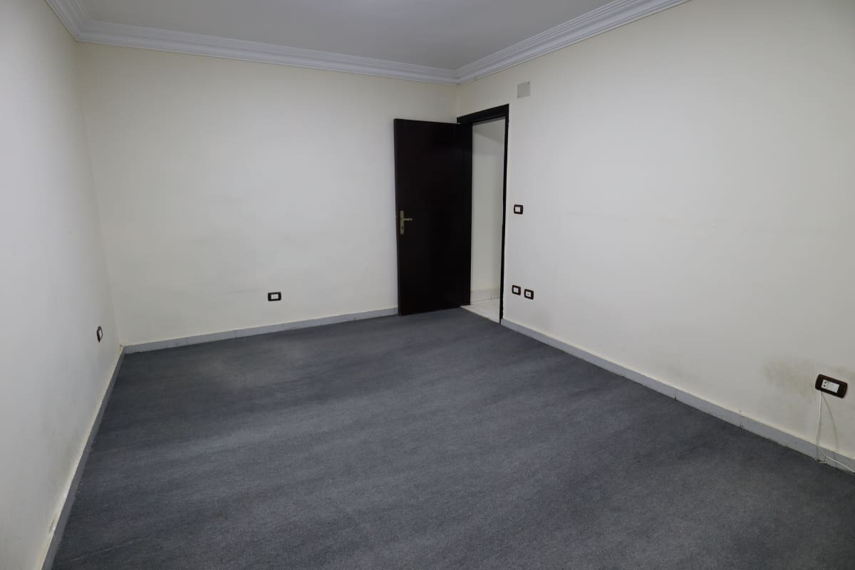 Administrative office for rent | 150 m² | El Maadi.