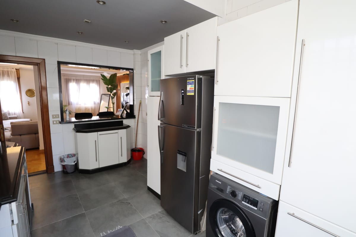 200 M2 Furnished 2 BR Apartment in Degla Maadi