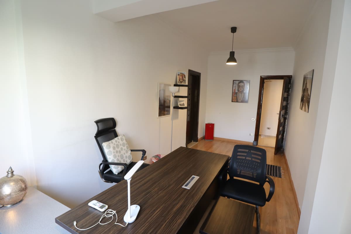 200 M2 Furnished 2 BR Apartment in Degla Maadi