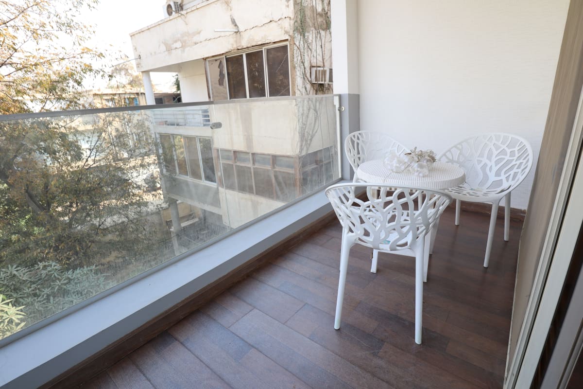 200 M2 Furnished 2 BR Apartment in Degla Maadi