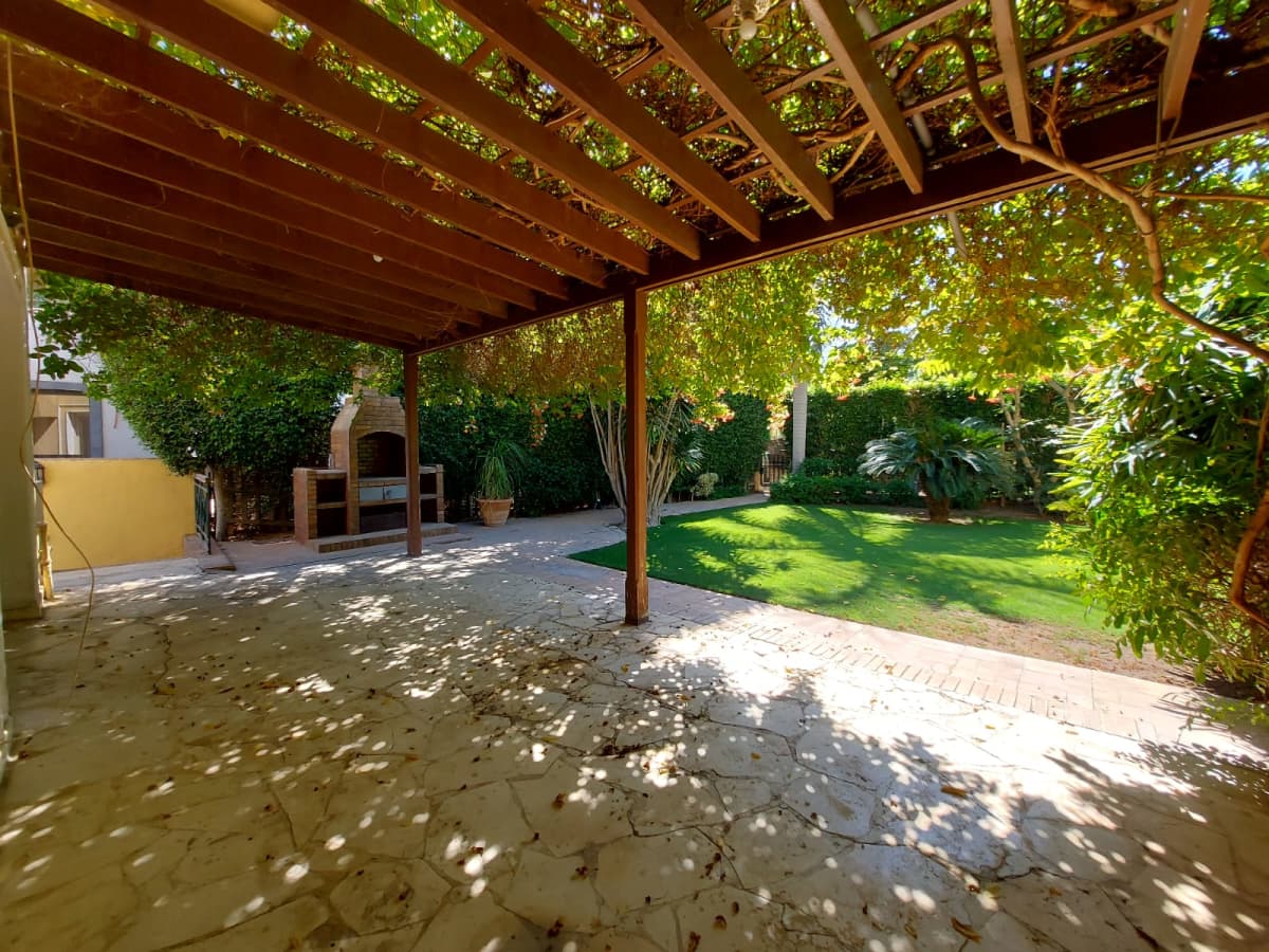 Amazing 6-Bedroom Villa in Katameya Heights