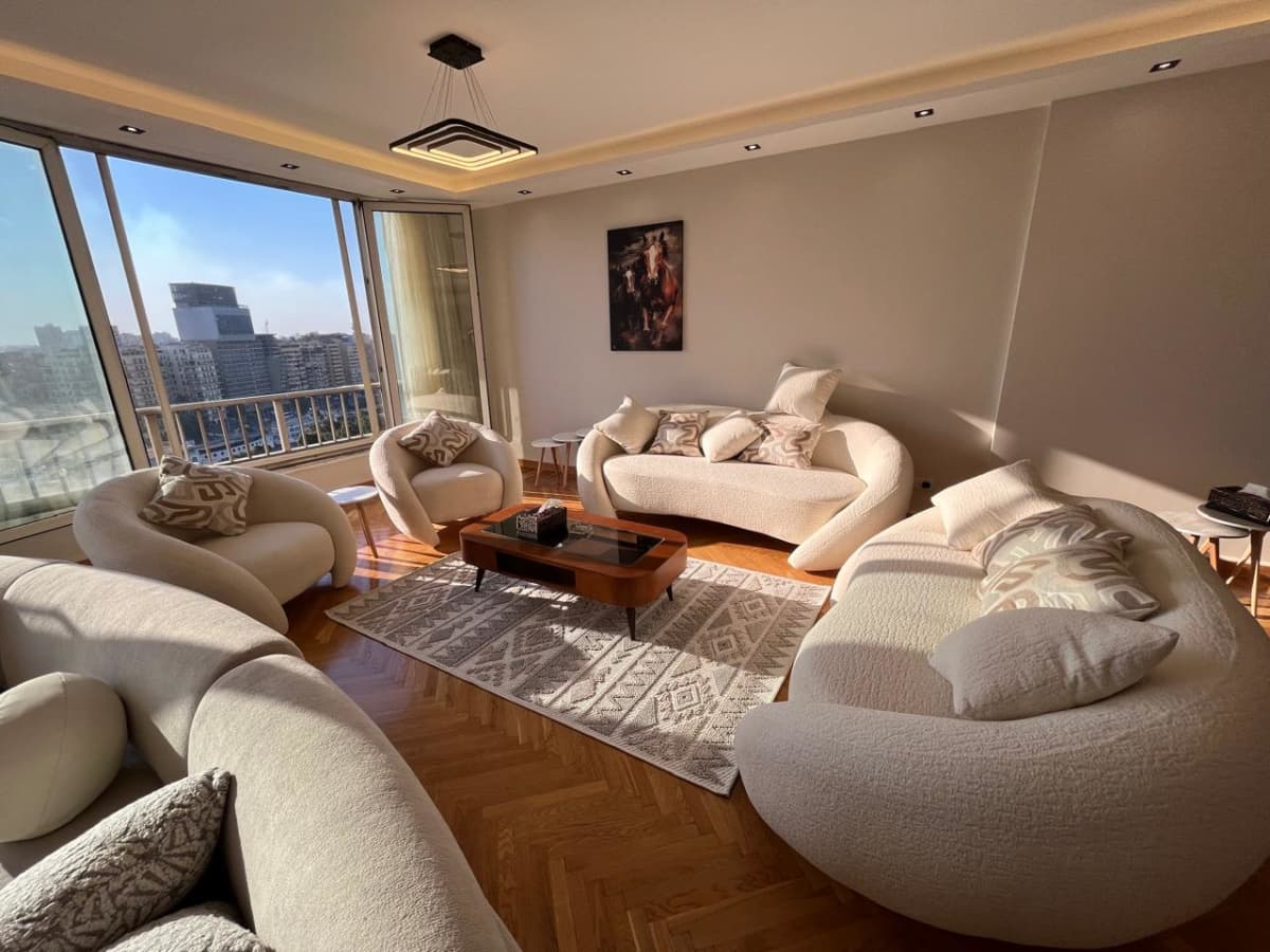 Furnished Apartment with View Nile In Zamalek|250m²