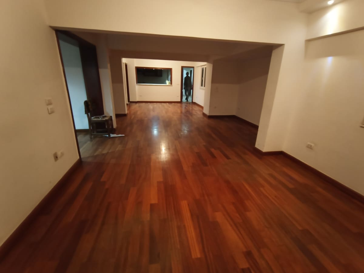 Administrative office for rent | 250 m² | El Maadi.