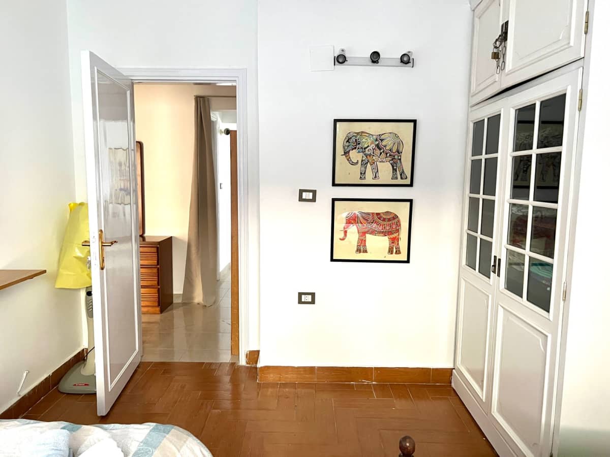 Bright 2-BR Apartment with Private Balcony in Maadi