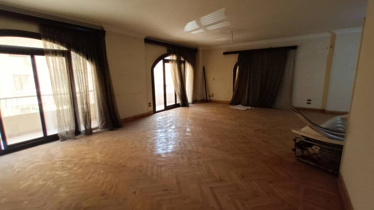 Administrative office for rent | 500 m² | El Maadi.