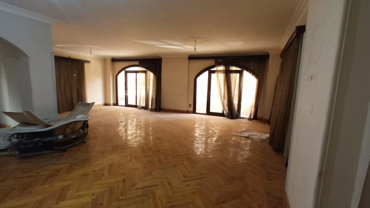 Administrative office for rent | 500  m² | El Maadi.