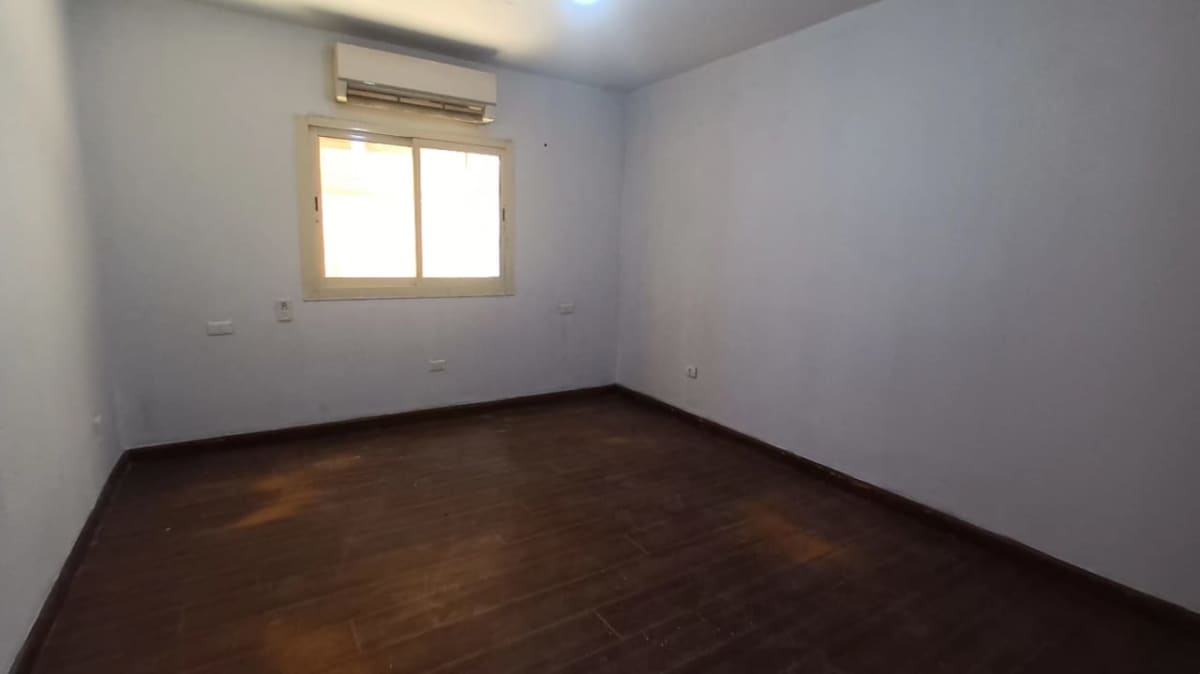 Administrative office for rent | 200 m² | El Maadi.