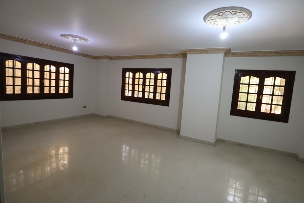 Administrative office for rent | 220 m² | El Maadi.