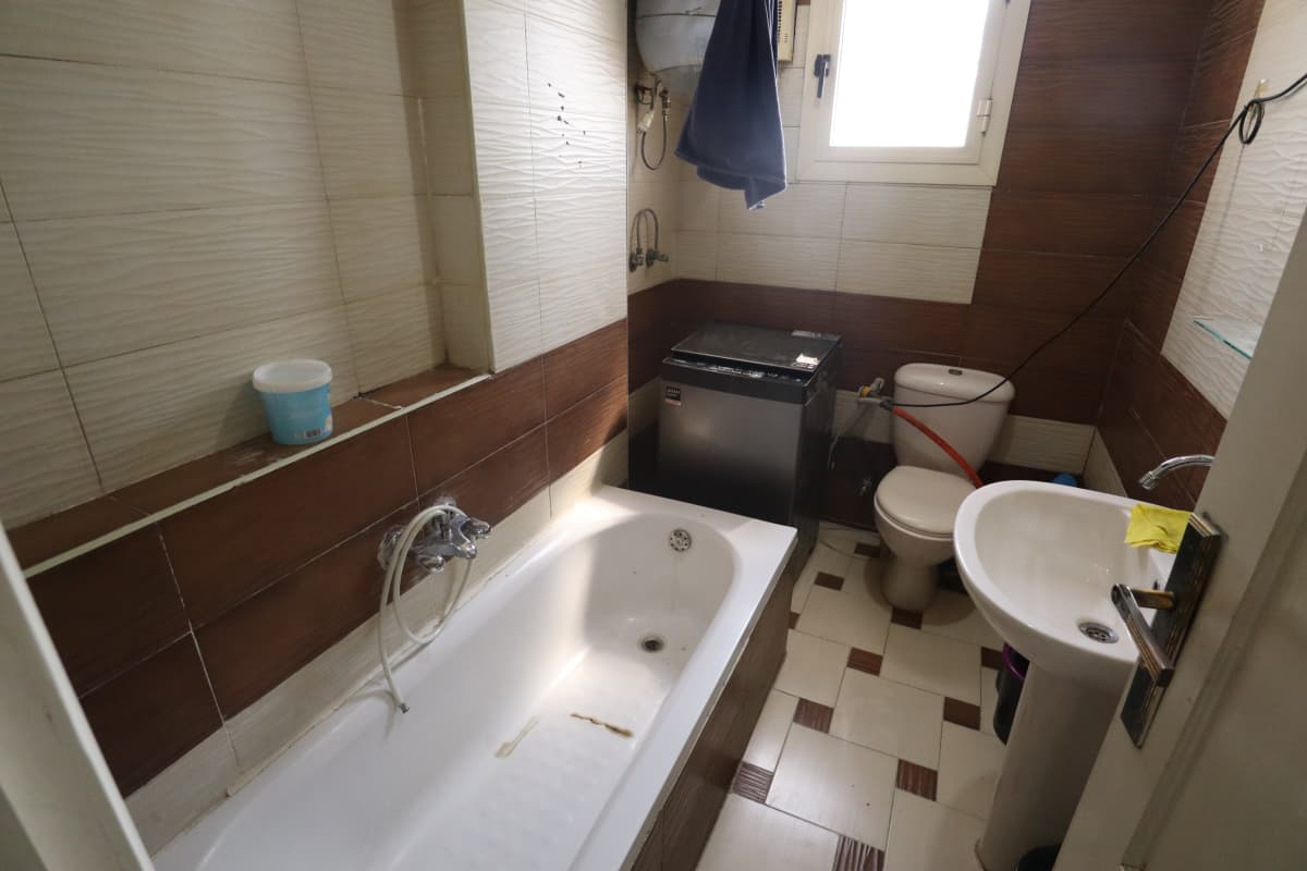 A Homey Furnished Apartment In A Prime Maadi Location.