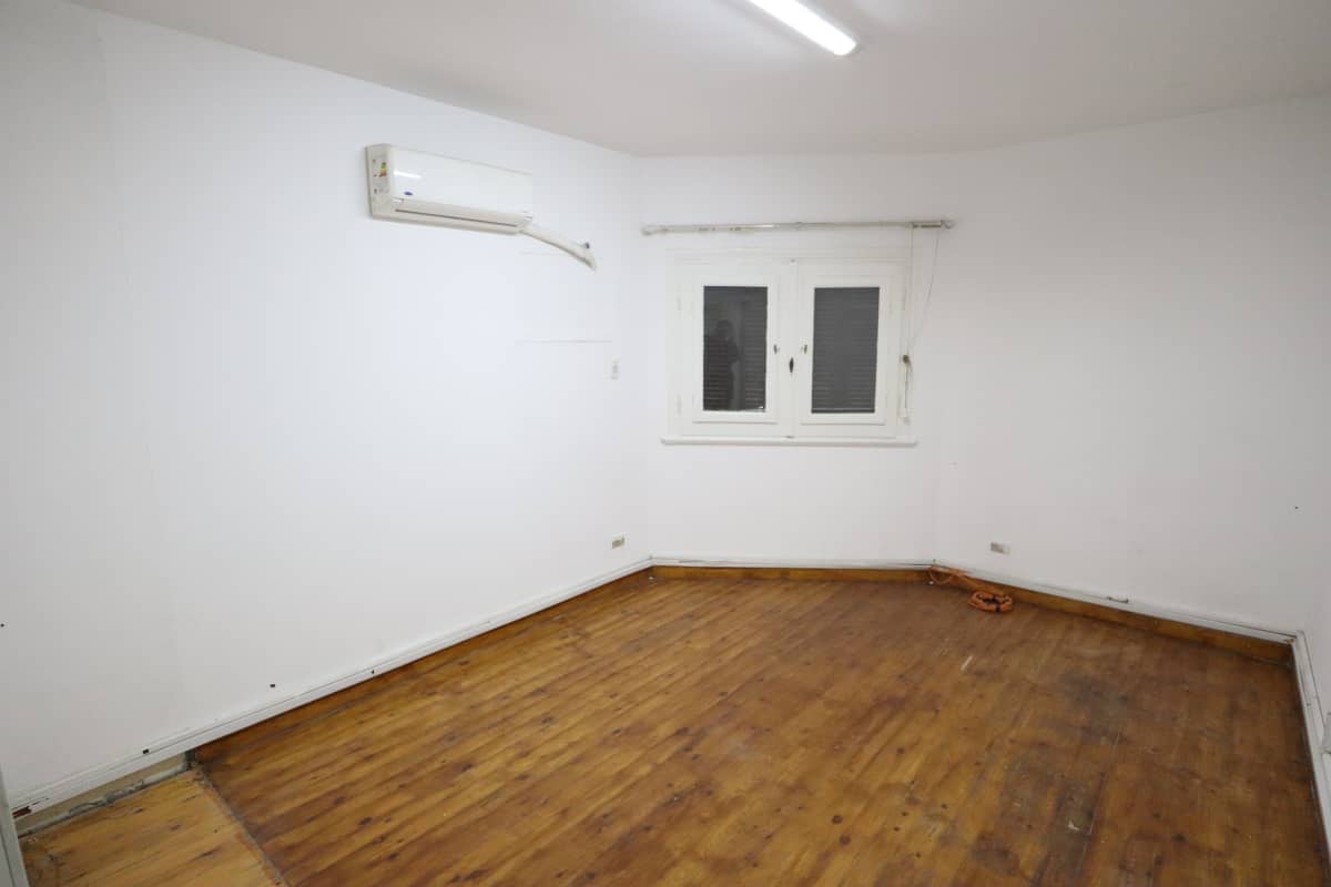 Administrative Office For Rent | 250m² | Degla.